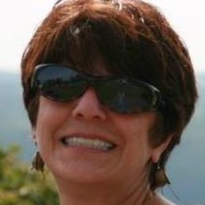 Meet your Posher, Pam